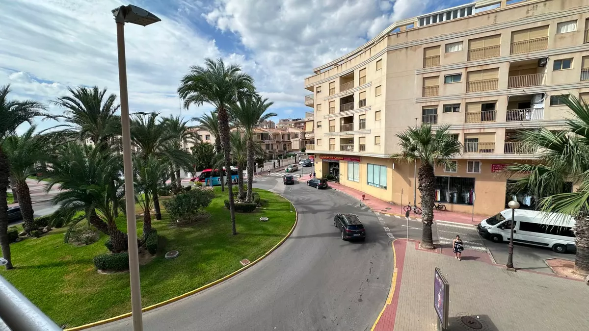 2-bedroom Apartment In Guardamar Del Segura, Spain (60 M²)