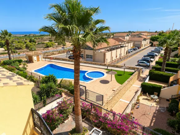2-bedroom Apartment In Algorfa, Spain (70 M²)