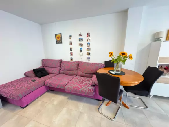 3-bedroom Apartment In Guardamar Del Segura, Spain (88 M²)