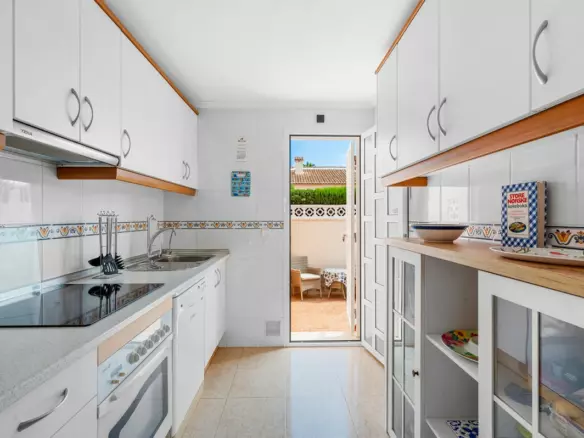 3-bedroom Town House In Rojales, Spain (102 M²)