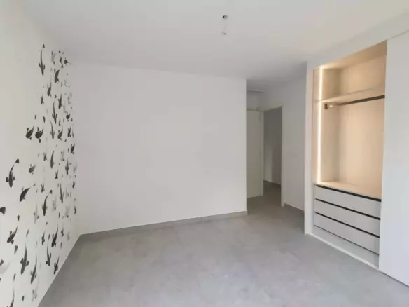 3-bedroom Apartment In Torrevieja, Spain (117 M²)