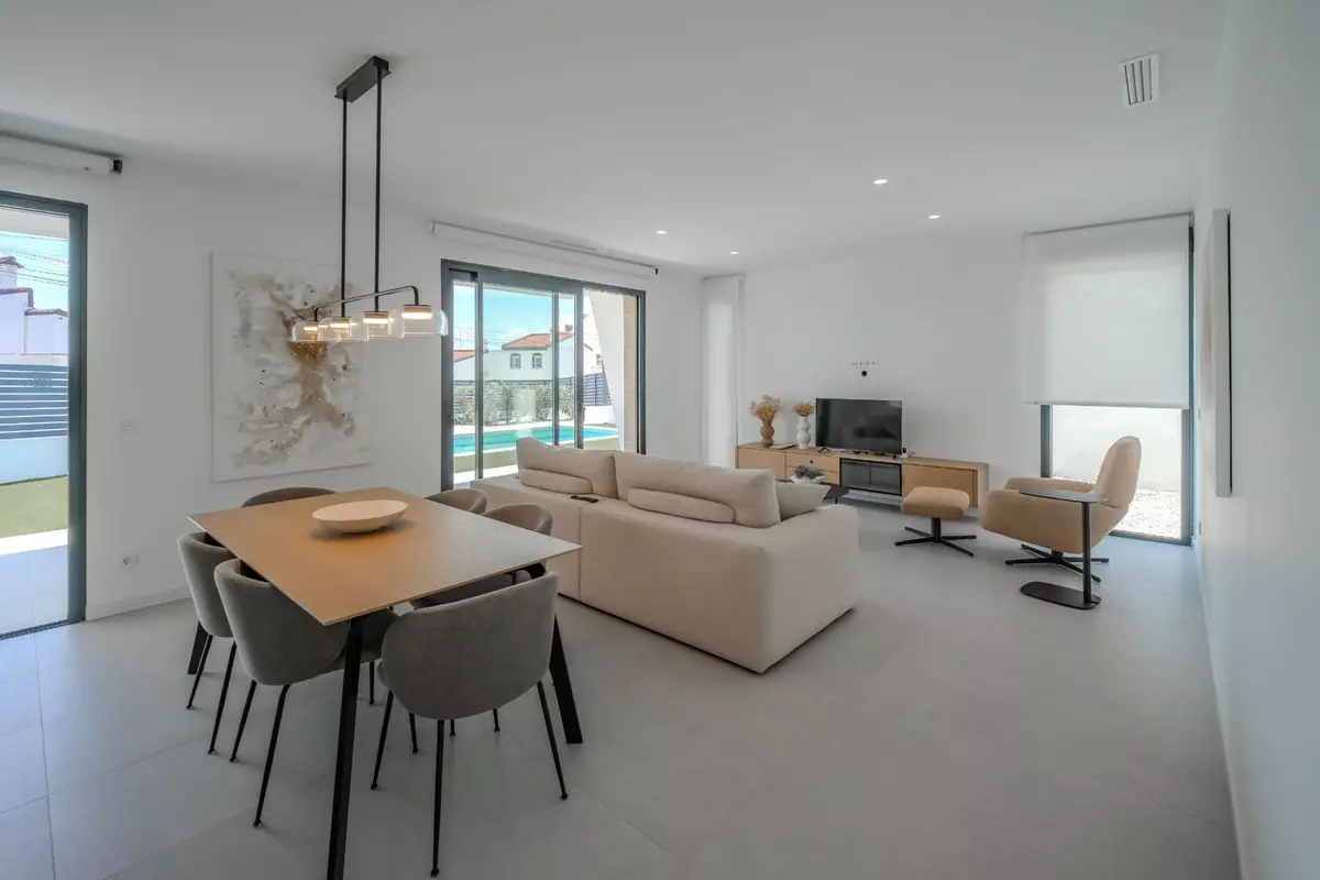 3-bedroom Villa In Rojales, Spain (156 M²)