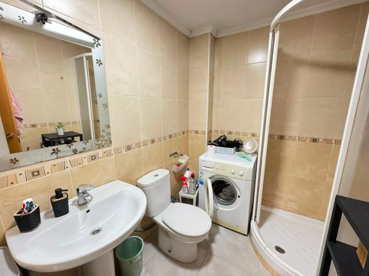 3-bedroom Apartment In Guardamar Del Segura, Spain (88 M²)