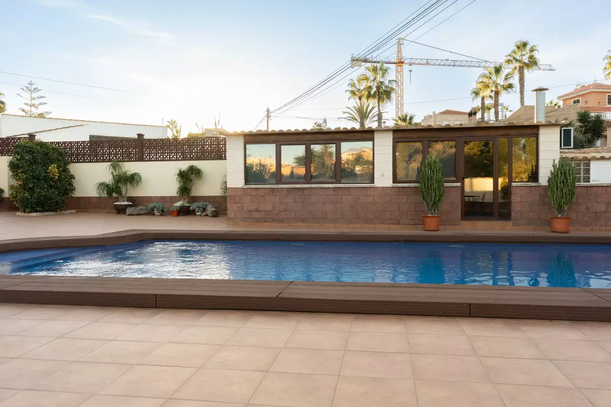7-bedroom Villa In Orihuela, Spain (312 M²)