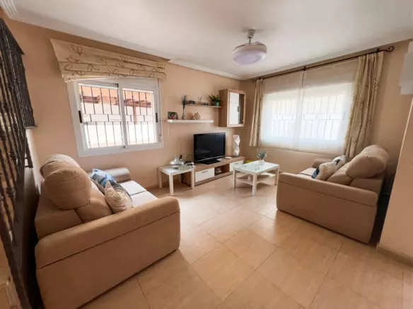 3-bedroom Town House In Pilar De La Horadada, Spain (107 M²)