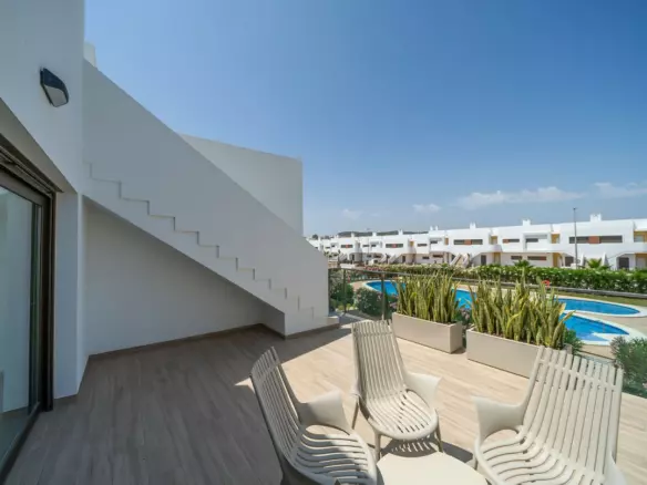 2-bedroom Apartment In Orihuela, Spain (82 M²)