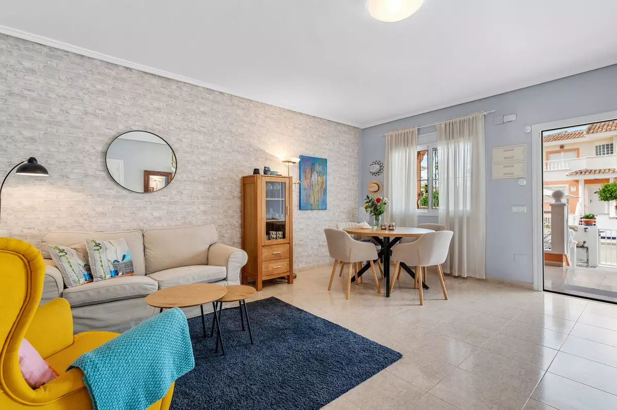 3-bedroom Town House In Rojales, Spain (102 M²)