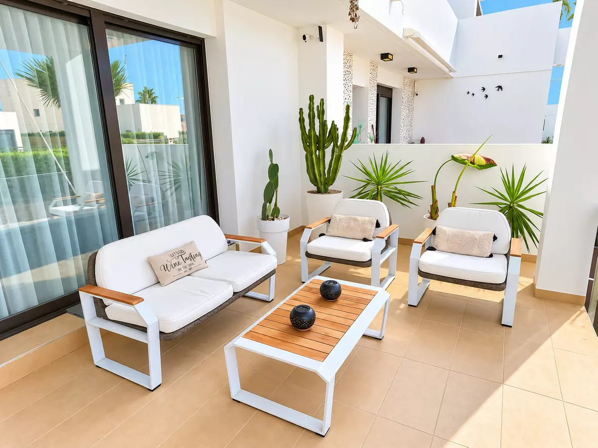 2-bedroom Apartment In Algorfa, Spain (71 M²)