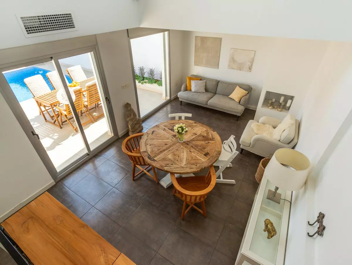 5-bedroom Town House In Torrevieja, Spain (184 M²)