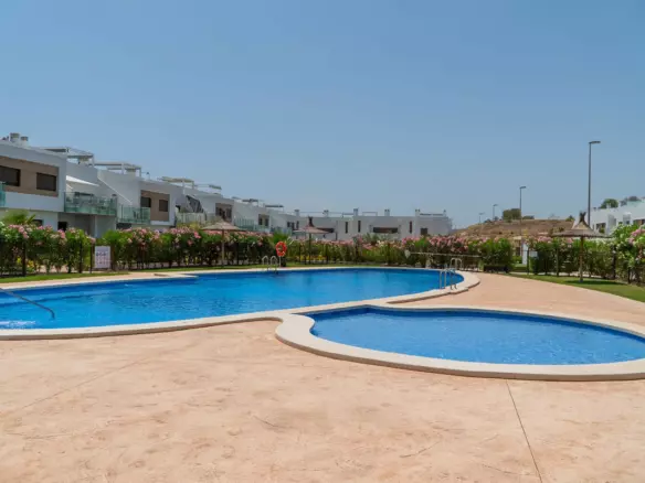 2-bedroom Apartment In Orihuela, Spain (82 M²)