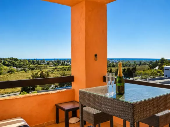 2-bedroom Apartment In Estepona, Spain (158 M²)