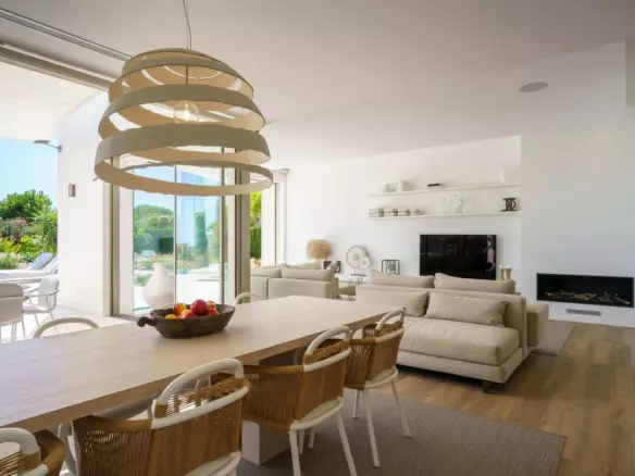 5-bedroom Villa In Orihuela, Spain (235 M²)