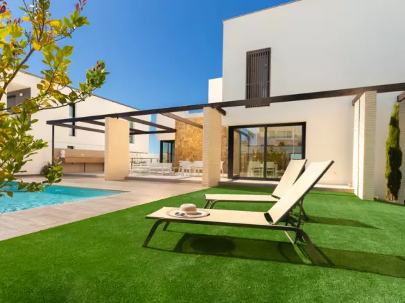 4-bedroom Villa In Orihuela, Spain (293 M²)