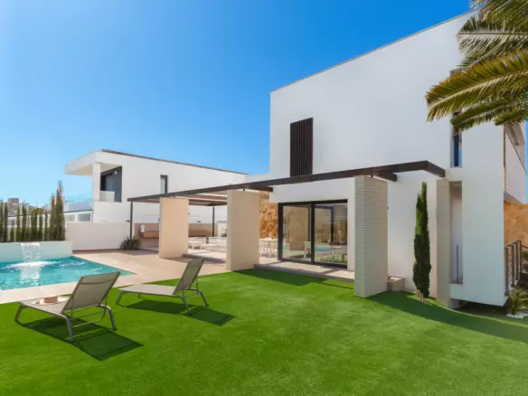 4-bedroom Villa In Orihuela, Spain (293 M²)