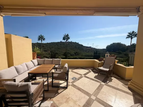 3-bedroom Apartment In Casares, Spain (115 M²)