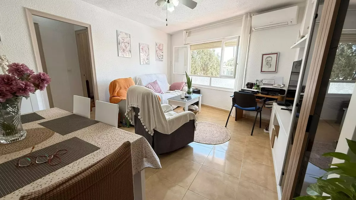 3-bedroom Apartment In Torrevieja, Spain (78 M²)