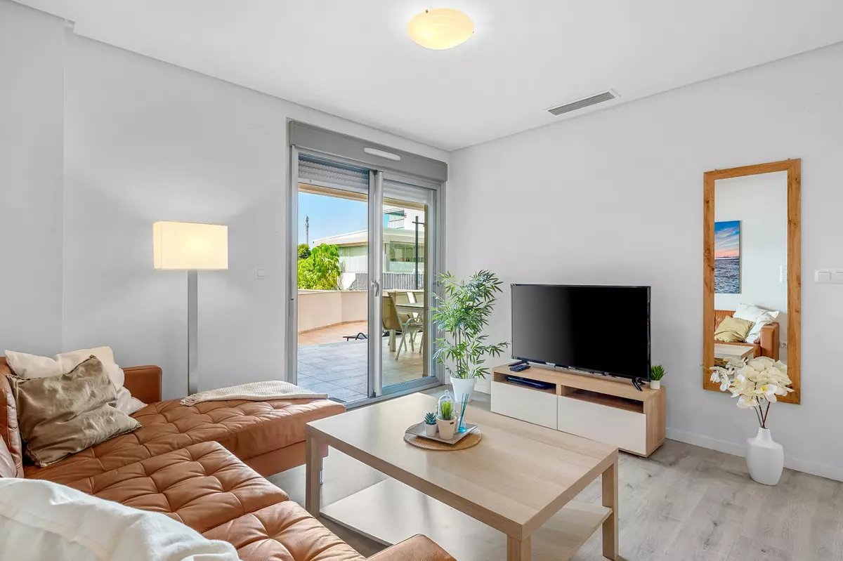 3-bedroom Apartment In Orihuela, Spain (71 M²)