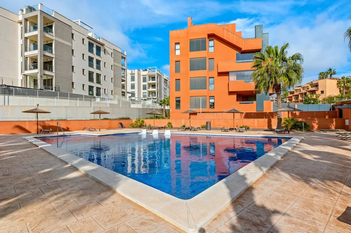 2-bedroom Apartment In Orihuela, Spain (87 M²)