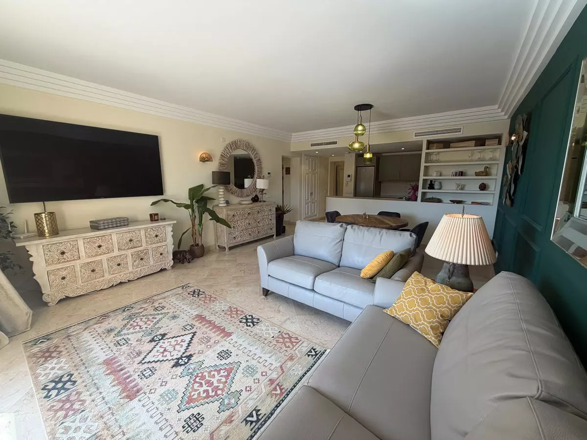 3-bedroom Apartment In Casares, Spain (115 M²)