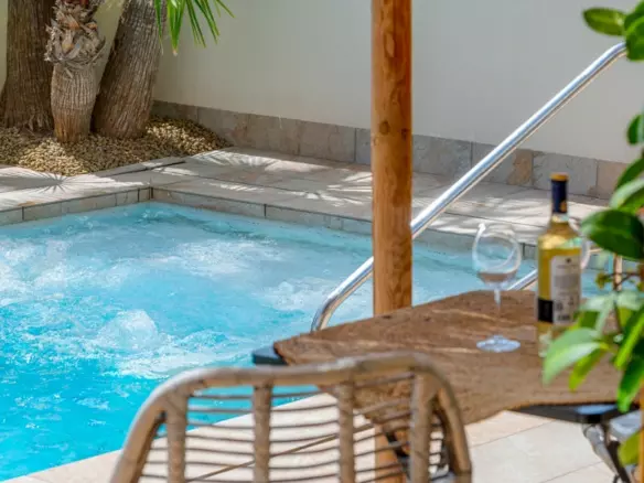 3-bedroom Villa In Benijofar, Spain (266 M²)
