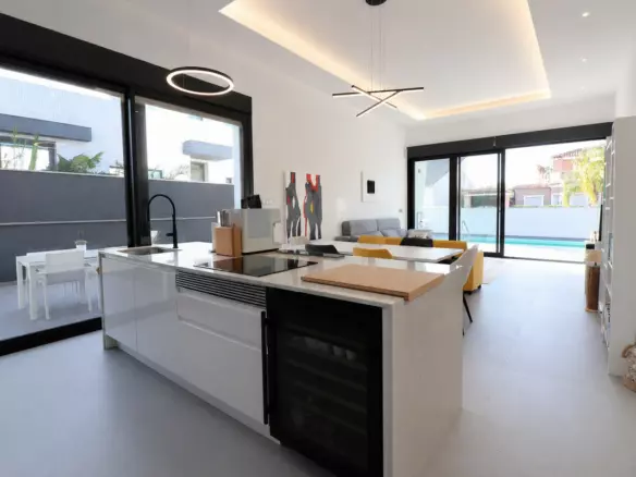 3-bedroom Villa In Formentera Del Segura, Spain (182 M²)