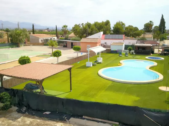 4-bedroom Villa In Benferri, Spain (112 M²)