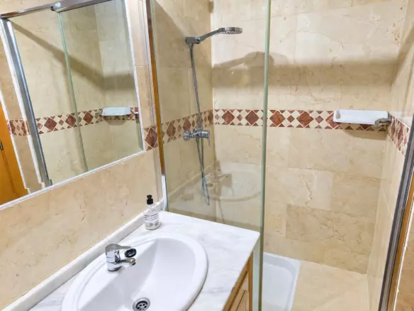 2-bedroom Apartment In Algorfa, Spain (70 M²)