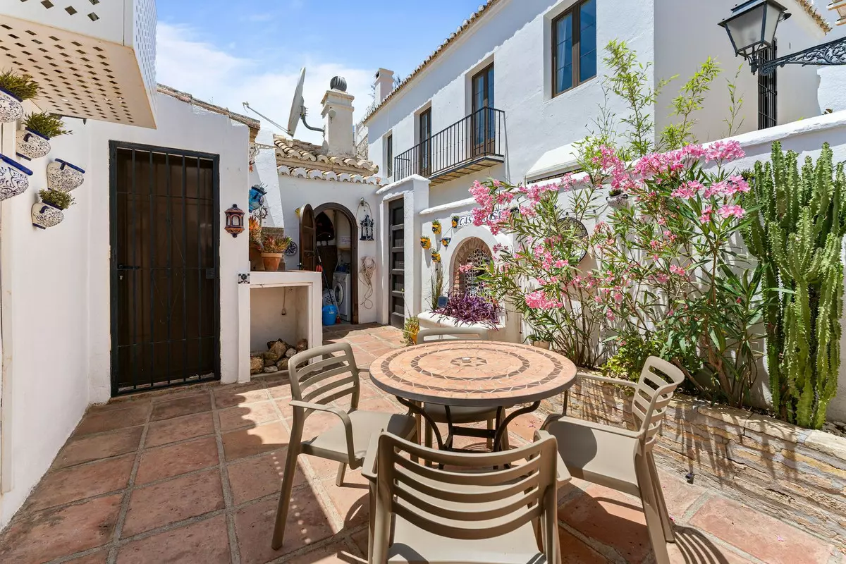 2-bedroom Town House In Mijas, Spain (79 M²)