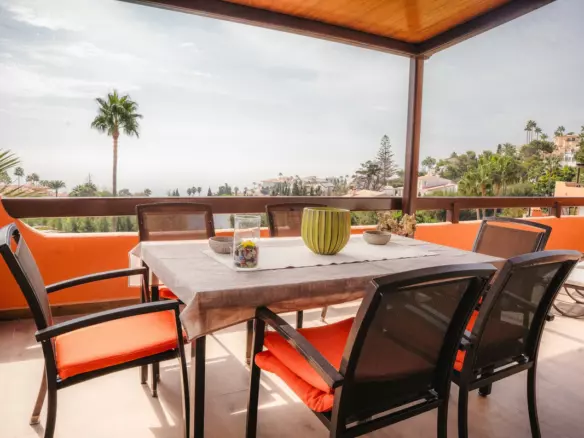 3-bedroom Apartment In Estepona, Spain (150 M²)