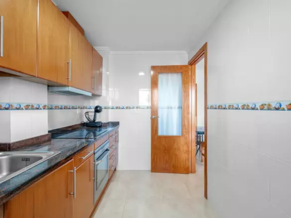 3-bedroom Apartment In Orihuela, Spain (96 M²)