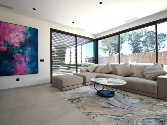 3-bedroom Villa In Orihuela, Spain (237 M²)