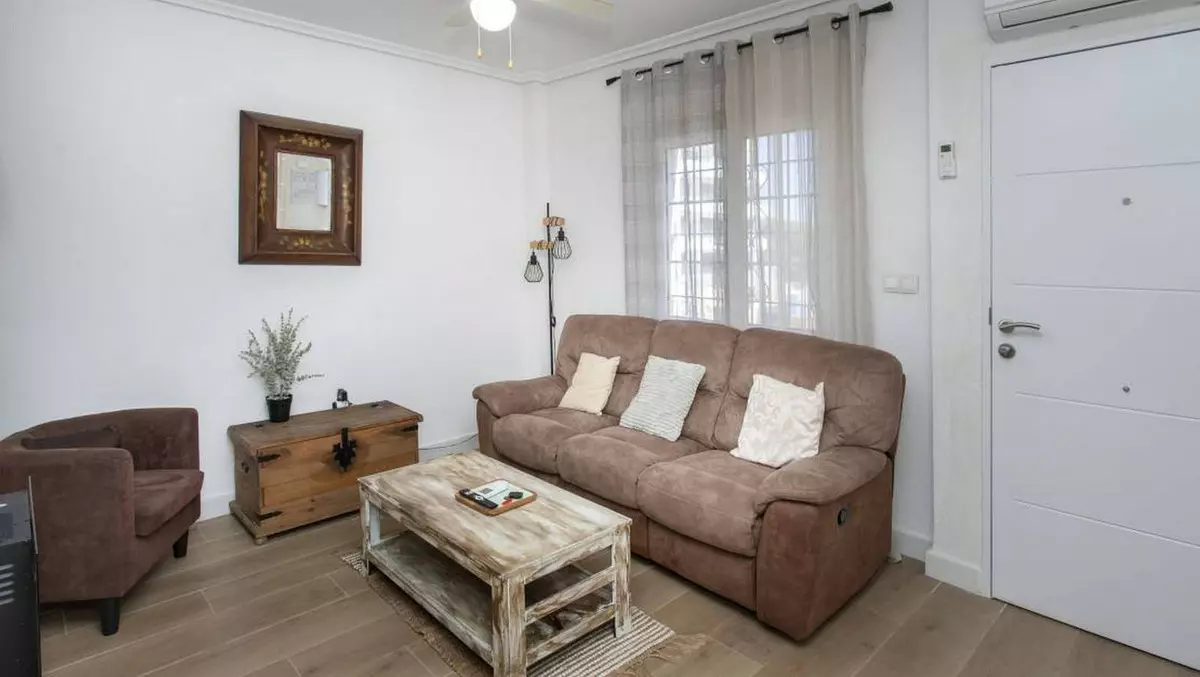 3-bedroom Apartment In Orihuela, Spain (122 M²)