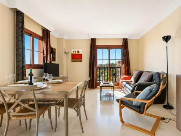 2-bedroom Apartment In Estepona, Spain (158 M²)