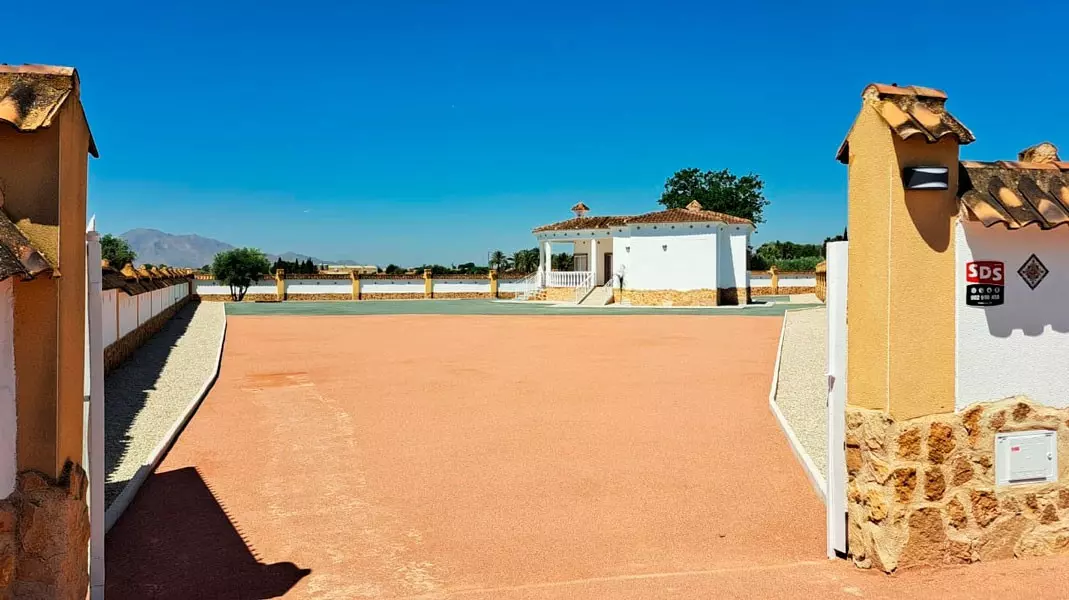 3-bedroom Villa In Catral, Spain (147 M²)