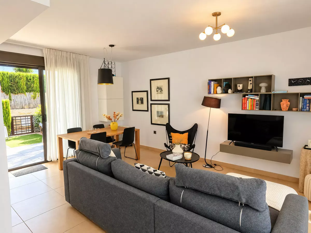 2-bedroom Apartment In Algorfa, Spain (71 M²)
