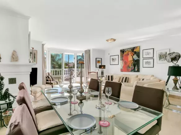 2-bedroom Apartment In Marbella, Spain (145 M²)