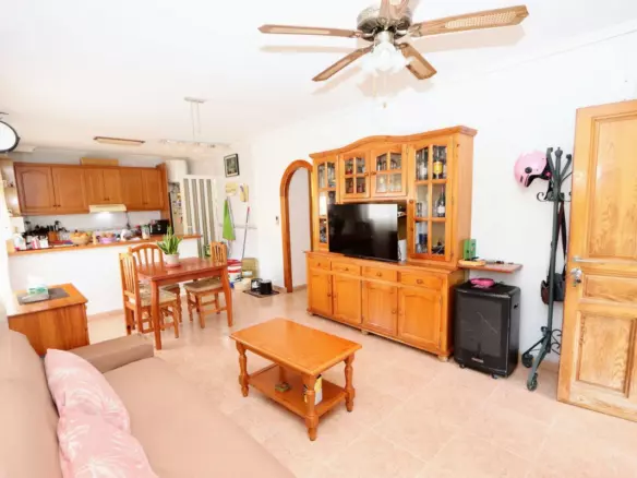 3-bedroom Apartment In Orihuela, Spain (72 M²)