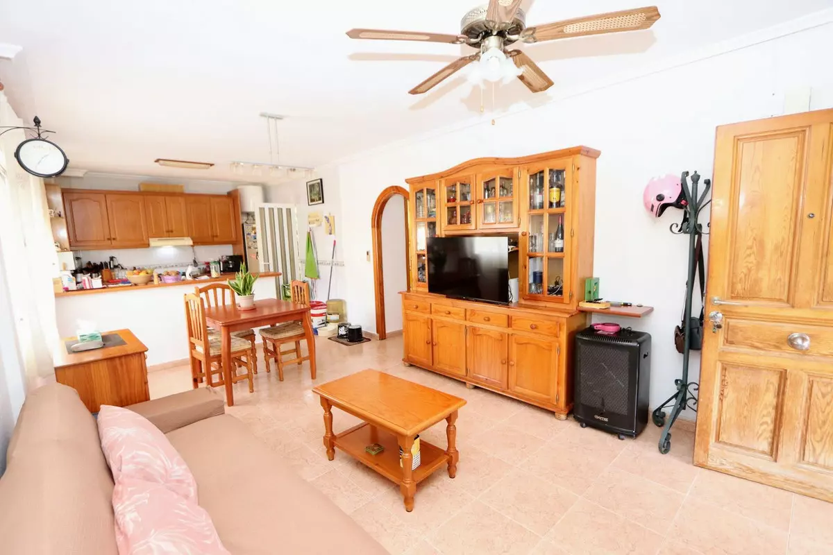 3-bedroom Apartment In Orihuela, Spain (72 M²)