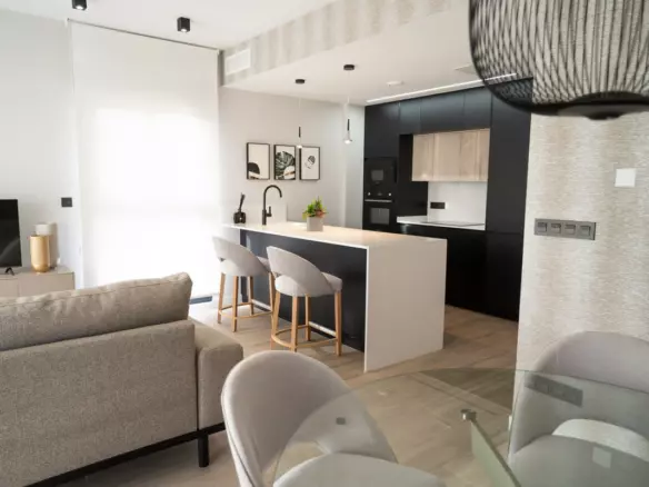 4-bedroom Apartment In Orihuela, Spain (194 M²)