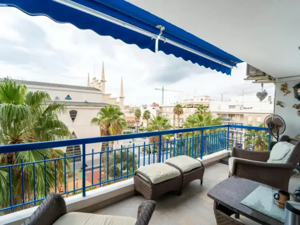 2-bedroom Apartment In Torrevieja, Spain (101 M²)