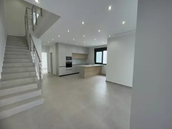 3-bedroom Villa In Almoradi, Spain (134 M²)