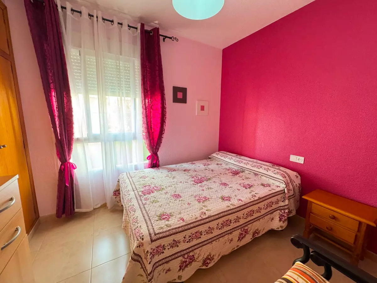 3-bedroom Apartment In Guardamar Del Segura, Spain (96 M²)