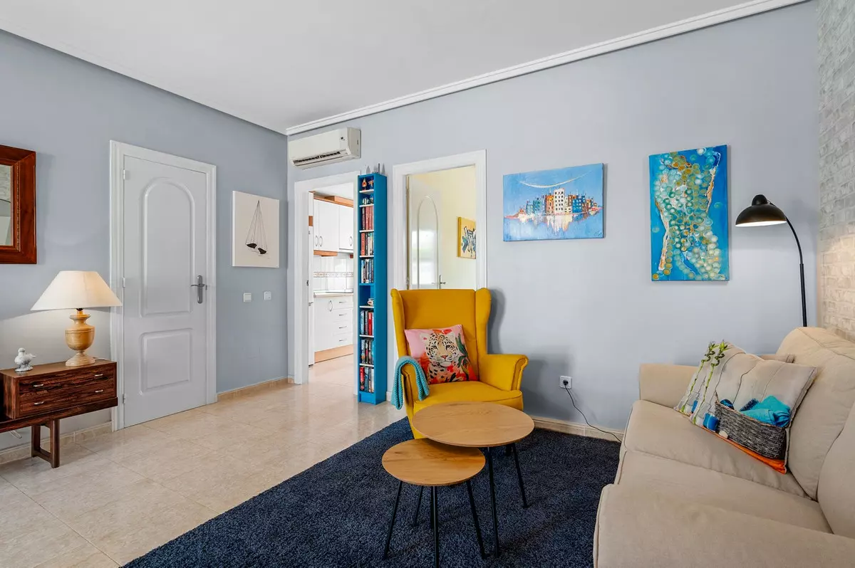 3-bedroom Town House In Rojales, Spain (102 M²)