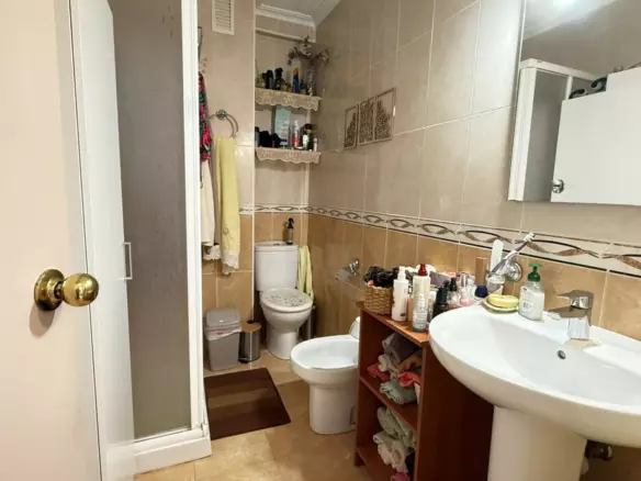 3-bedroom Apartment In Torrevieja, Spain (78 M²)