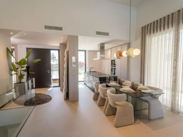 3-bedroom Villa In Algorfa, Spain (191 M²)