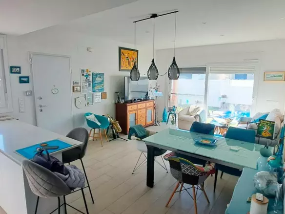 3-bedroom Villa In Pilar De La Horadada, Spain (117 M²)