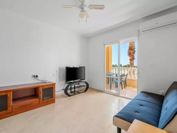 3-bedroom Apartment In Orihuela, Spain (96 M²)