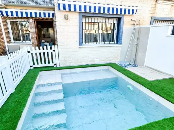 3-bedroom Town House In Pilar De La Horadada, Spain (110 M²)