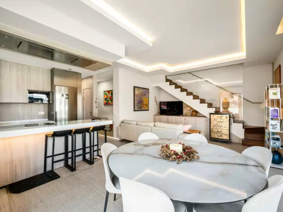 3-bedroom Apartment In Marbella, Spain (158 M²)