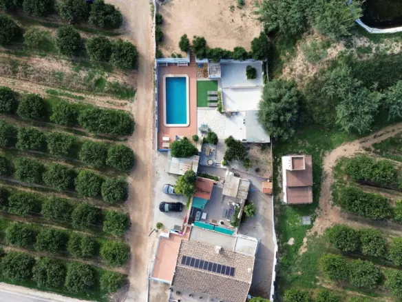 4-bedroom Country House In Pilar De La Horadada, Spain (145 M²)
